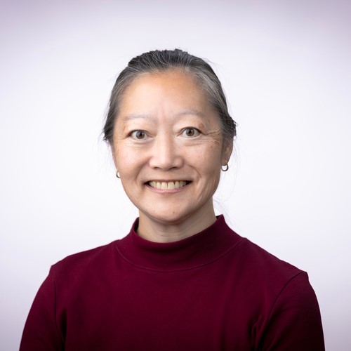 Stephanie J. Lee