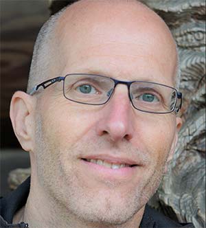 Photo of Dr. Roland Walter