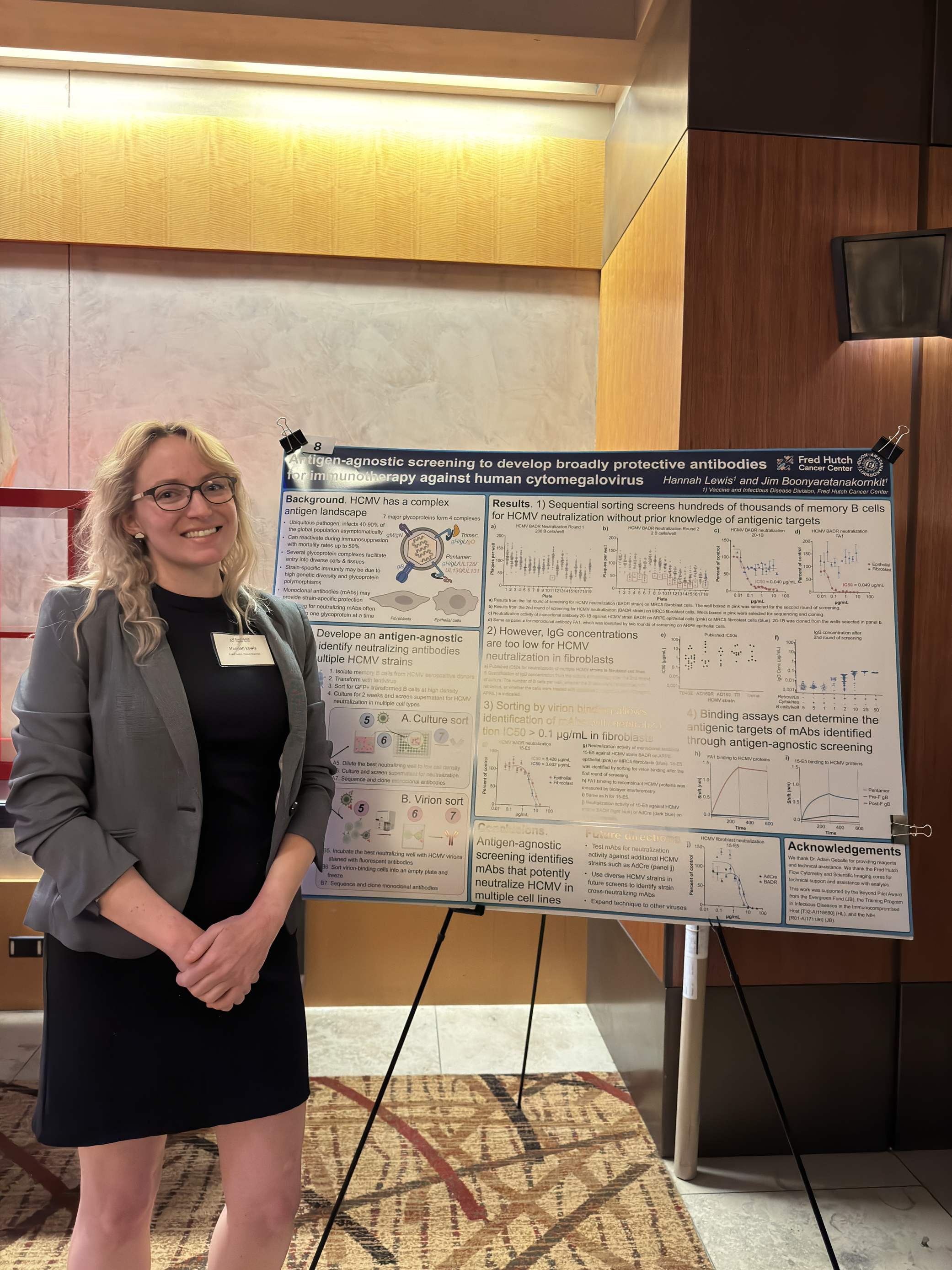 Hannah presenting at ID symposium