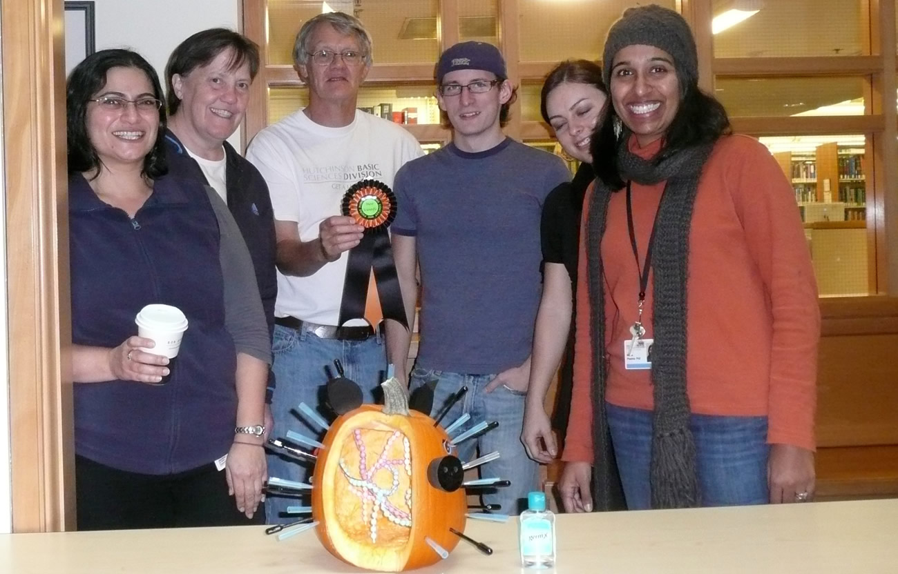 Smith Lab Pumpkin carving 