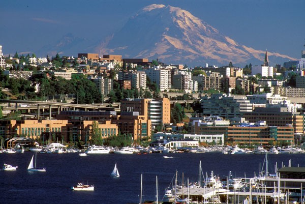 campus with rainier in background